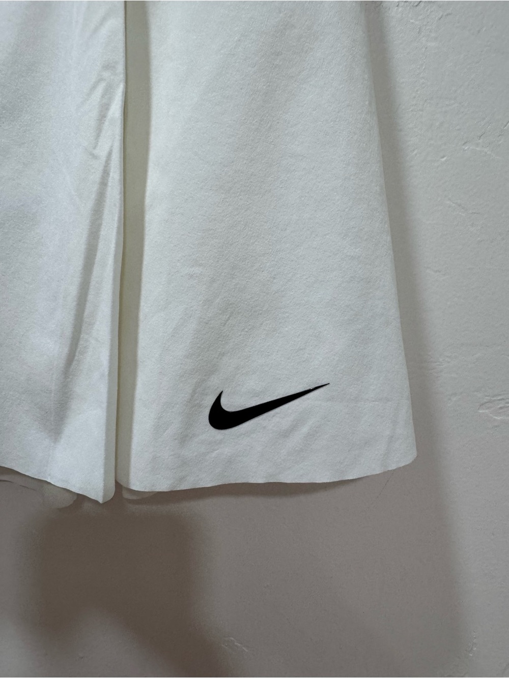 NWT Nike Dri-Fit White Tennis Skirt Skort Women's Medium Standard Fit - Picture 5 of 15